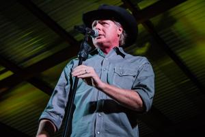 The Roundup Mark Chesnutt 2018 Best Texas Music Venue