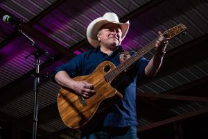 The Roundup Mark Chesnutt 2018 Best Texas Music Venue