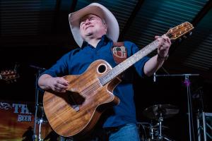 The Roundup Mark Chesnutt 2018 Best Texas Music Venue